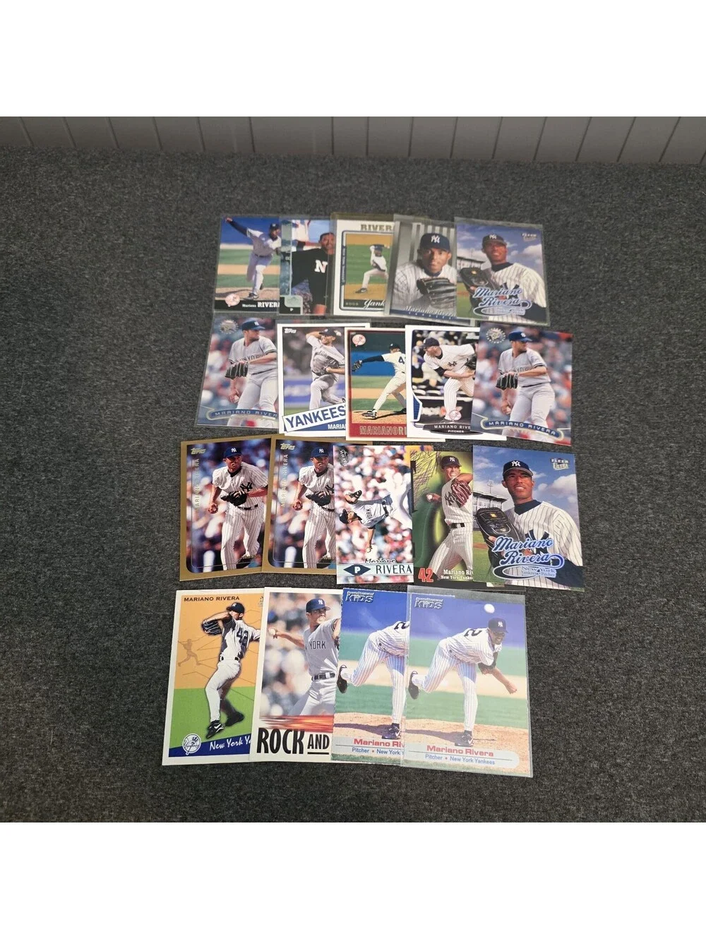 19 Card Lot Mariano Rivera New York Yankees HOF 90s-2000s